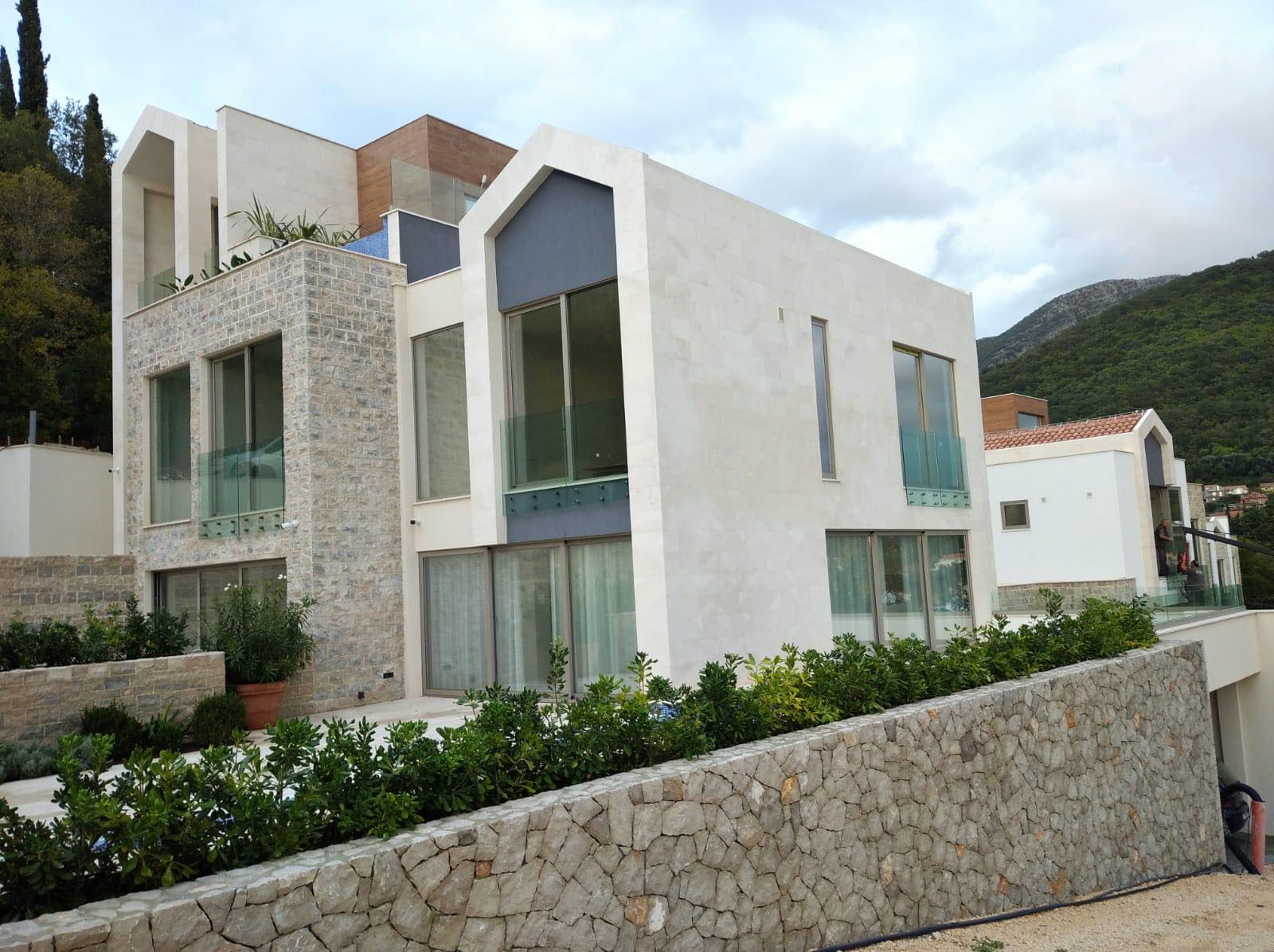 Referenca - LASTVA Park - Tivat, Crna Gora