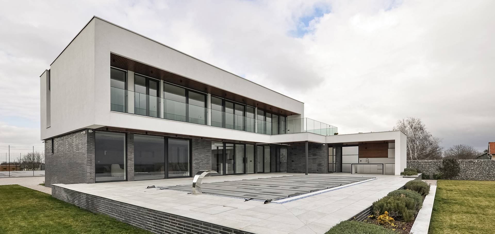 Privatna vila - Surduk, Srbija